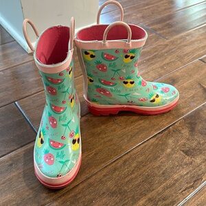 great condition colorfull kids rainboot